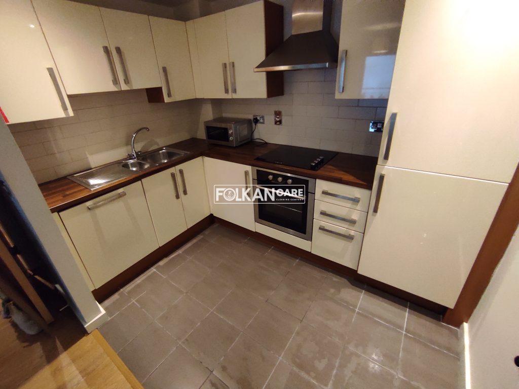 5 Tips to cleaning greasy kitchen tiles quickly FolkanCare