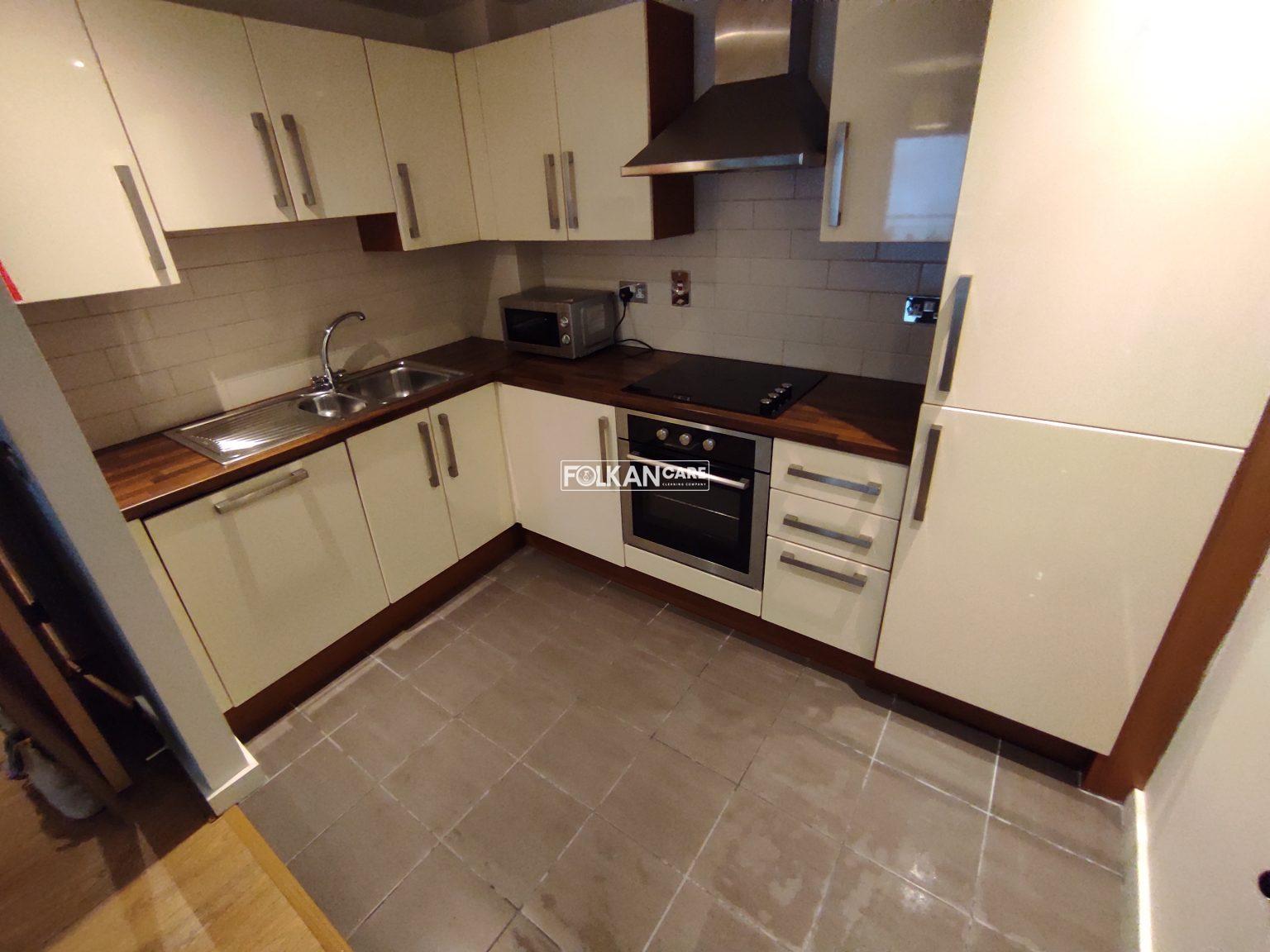 5 Tips to cleaning greasy kitchen tiles quickly FolkanCare